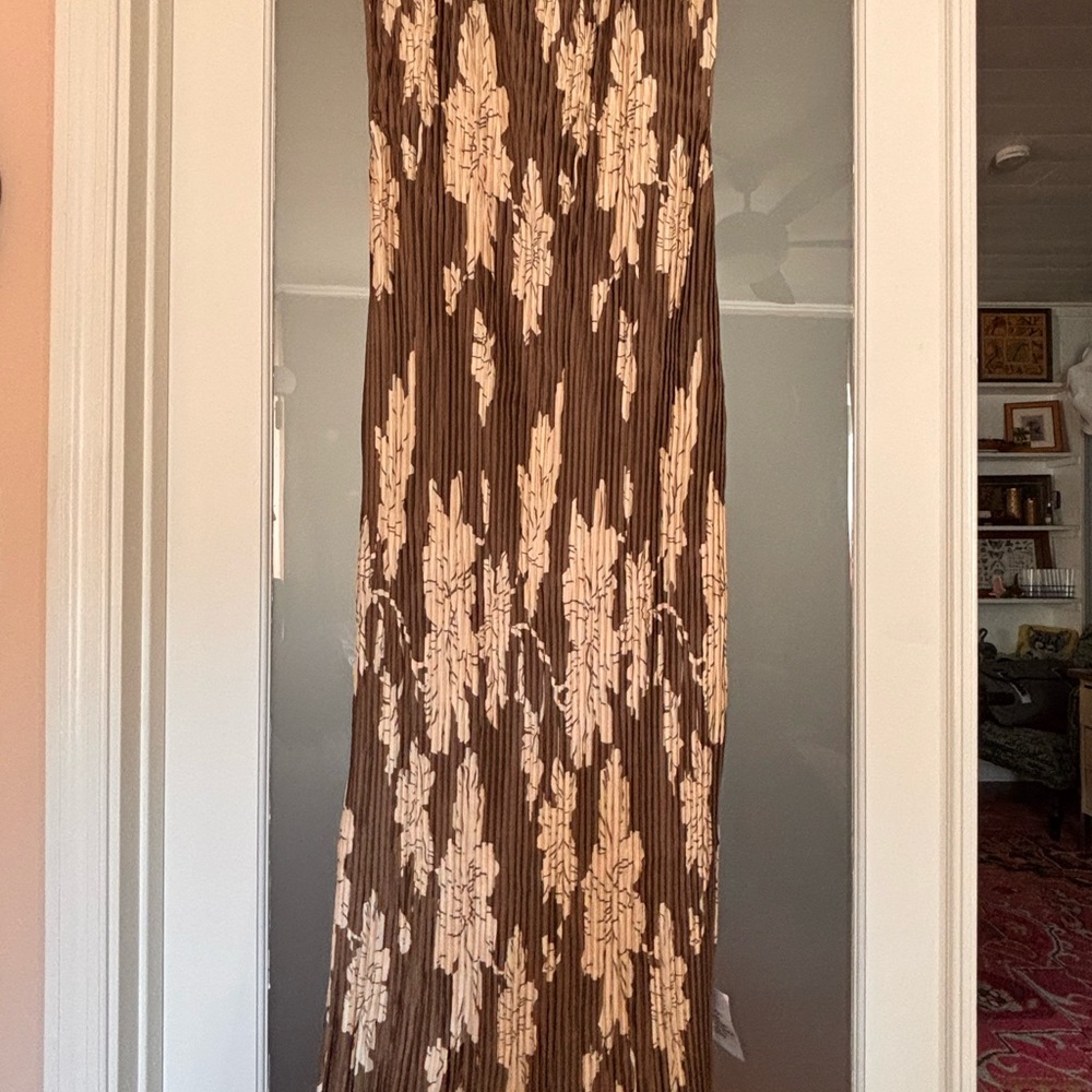 ASOS Brown and Cream Flower Patterned Plisse Dress - 16